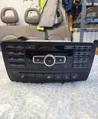 Mercedes-Benz B W246 W242 Radio/CD/DVD/GPS head unit A2469005807 A2469010802