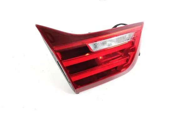 BMW 4 F32 F33 Tailgate rear/tail lights 7296101