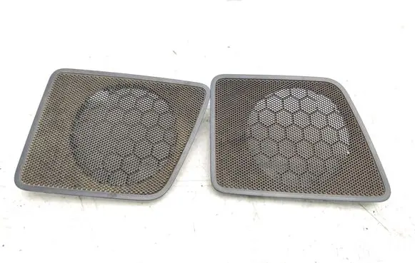 Side speaker trim/cover