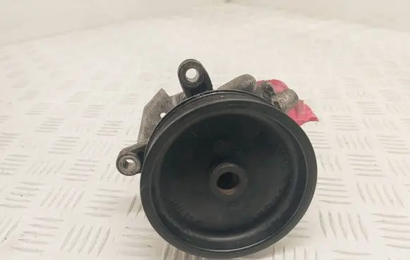 Mercedes-Benz ML W164 Power steering pump 7693955229
