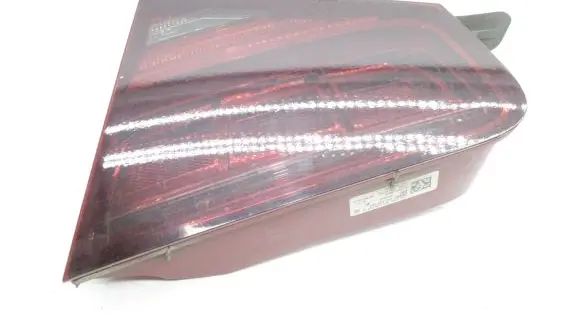Audi A8 S8 D4 4H Tailgate rear/tail lights 4H0945094