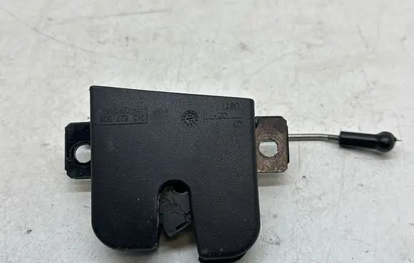 Volkswagen Caddy Rear door lock 2K5827506
