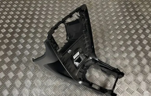 Volvo V60 Center console 31389138