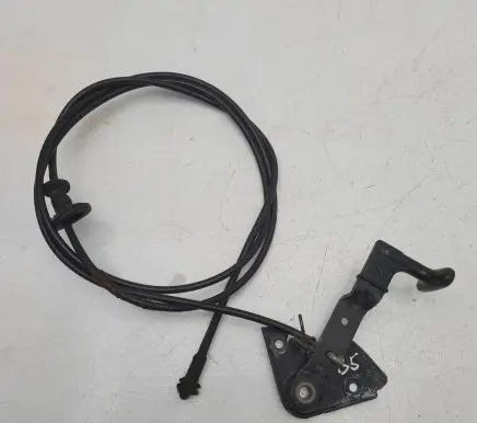 Audi A4 S4 B5 8D Engine bonnet/hood lock release cable 