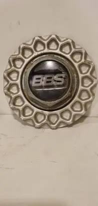 Volkswagen Golf III Original wheel cap 0923221