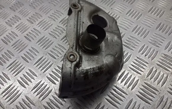 Volkswagen Polo IV 9N3 Heat shield in engine bay 03E253041E