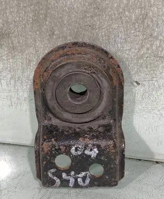 Volvo S40, V40 Radiator mount bracket