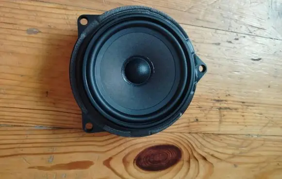 BMW 1 E81 E87 Front door speaker 9143232 18820010 430407858431