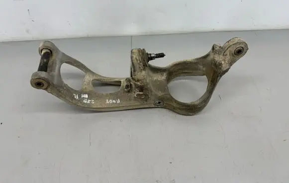 Peugeot 407 Front lower control arm/wishbone 9644552280G