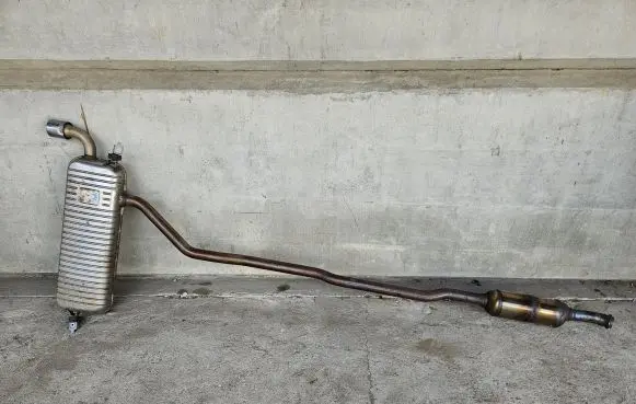 BMW 1 F40 Muffler/silencer 8690794 8689343