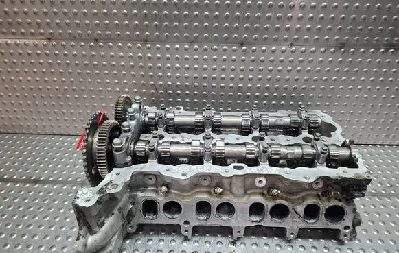 Opel Astra J Engine head S26338298 55596885