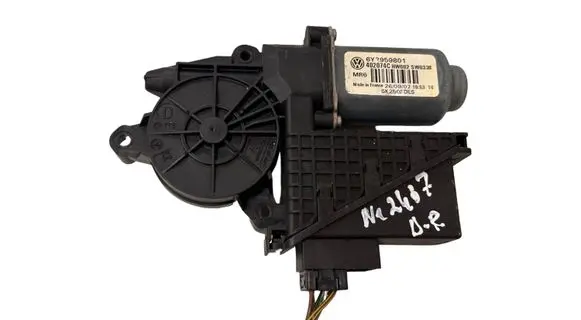 Skoda Fabia Mk2 (5J) Front door window regulator motor 6Y2959801 402074C SK250ED1S