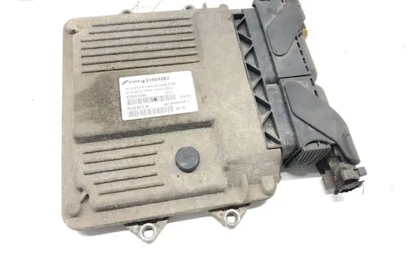 Fiat Grande Punto Engine control unit/module ECU 51904062
