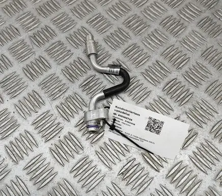 Audi e-tron Air conditioning (A/C) pipe/hose 4KE816750B