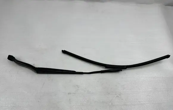 Audi Q7 4M Front wiper blade arm 4M1955407