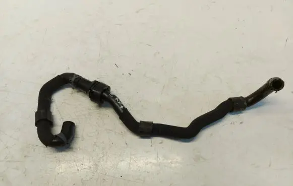 Volkswagen Tiguan Engine coolant pipe/hose