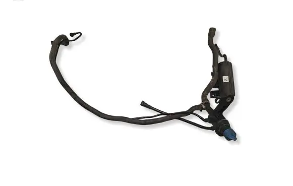 BMW 5 G30 G31 G38 AdBlue Liquid refill tube 7391943