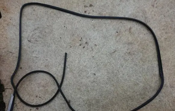 Jaguar XJ X300 Front door rubber seal