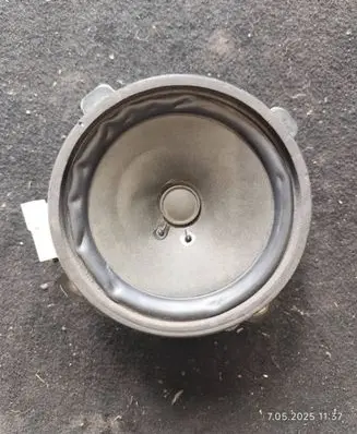 Opel Antara Front door speaker 25907871 C105A3 LB09S7