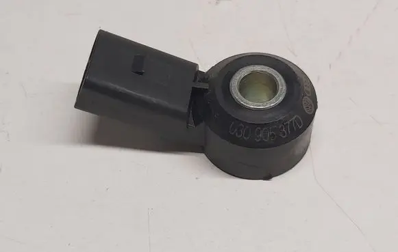 Volkswagen Golf VII Detonation knock sensor 030905377D