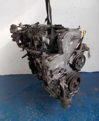 Nissan Almera Tino Engine