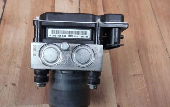 Nissan Qashqai ABS Pump 47660BB61A
