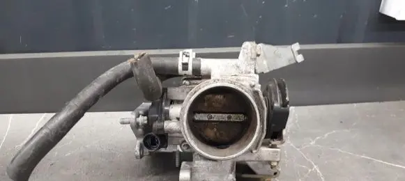 Opel Astra F Throttle body valve 90470096