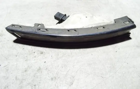 Front indicator light