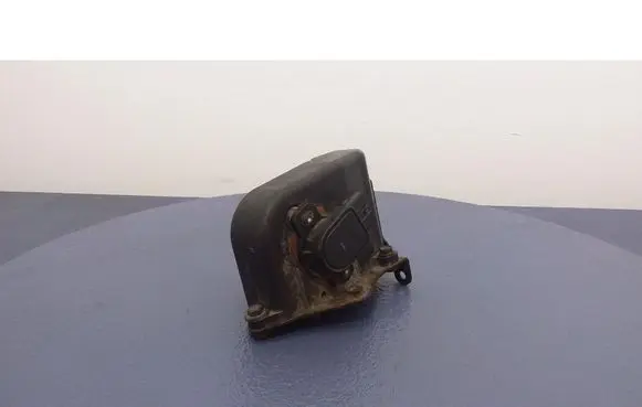 Accelerator throttle pedal
