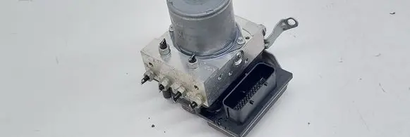BMW X1 E84 ABS Pump 6798991 6791272 6798992