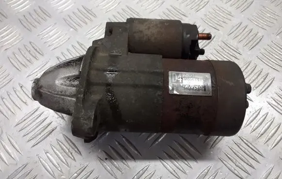 Mazda 3 I Starter motor M000T91381