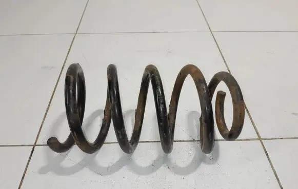 Hyundai Santa Fe Rear coil spring NOCODE