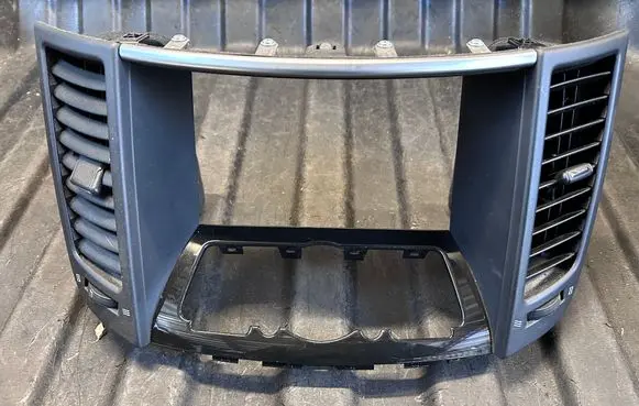 Infiniti FX Dash center air vent grill P10426B11000 687501CA0A 687501CA0B