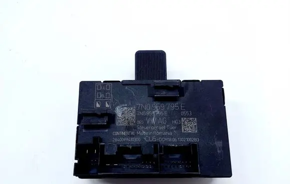 Skoda Yeti (5L) Door control unit/module 7N0959795E