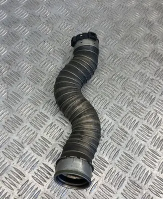 BMW 3 E90 E91 Intercooler hose/pipe