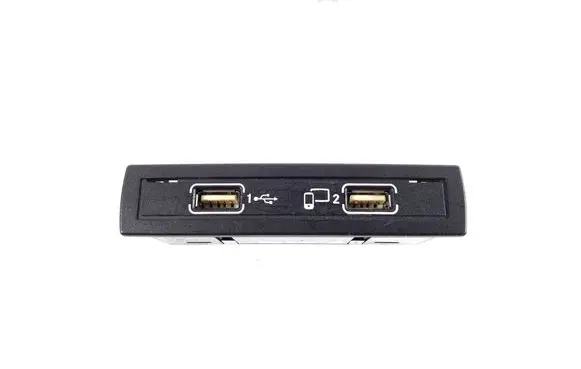 Mercedes-Benz GLS X166 USB socket connector A1728202000