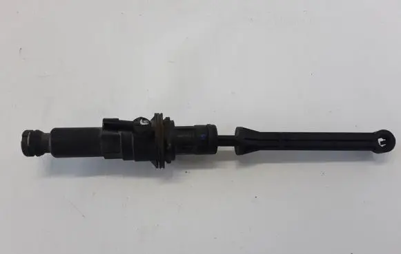 Renault Latitude (L70) Clutch master cylinder 306100032R