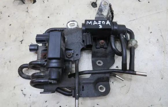 Mazda 3 II Turbo solenoid valve SH02-18741