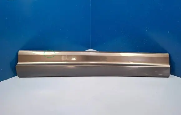 Audi Q8 Front door trim (molding) 4M8853960