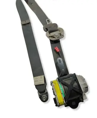 Mitsubishi Pajero Front seatbelt 305272210 1047362 305256810ZZZ