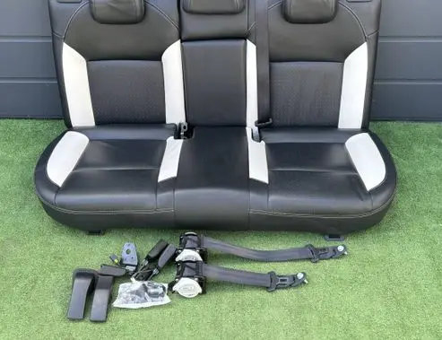 Citroen DS4 Second row seats 