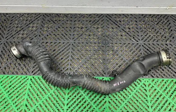 BMW X3 E83 Intercooler hose/pipe 3448467 11564310