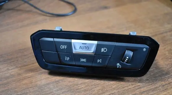 BMW 4 G22 G23 G24 G26 Other switches/knobs/shifts 5A16B17