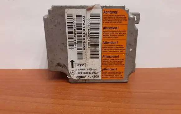 Mercedes-Benz E W210 Airbag control unit/module 5614 0028203226