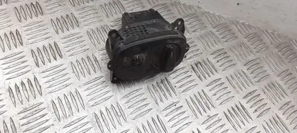 Light switch