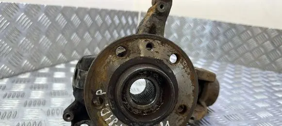 Volvo XC60 Front wheel hub spindle knuckle