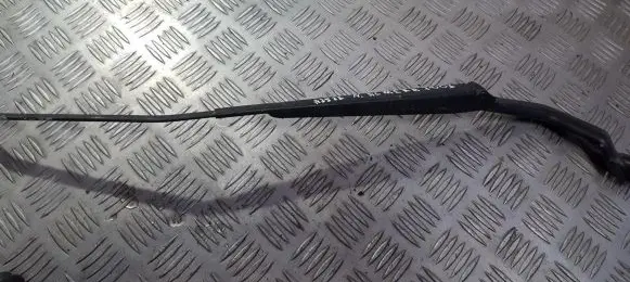 Nissan Almera N16 Front wiper blade arm 28886bn000