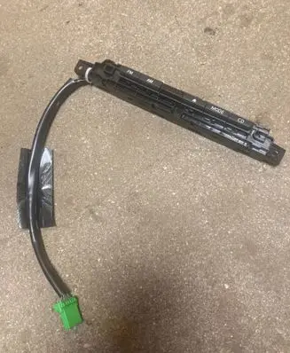 Volvo XC60 Head unit multimedia control 31300019 MU395100144 09W40E01