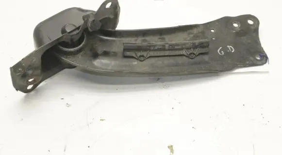 Audi Q3 8U Rear upper control arm/wishbone