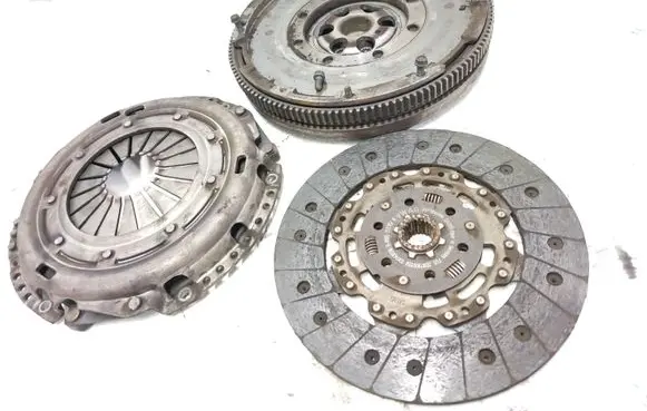Skoda Octavia Mk2 (1Z) Clutch set kit 03G141025H 03G141031G 03C105266A